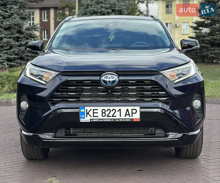 Внедорожник / Кроссовер Toyota RAV4 2021 в Днепре фото 5 Внедорожник / Кроссовер Toyota RAV4 2021 в Днепре