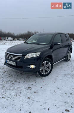 Позашляховик / Кросовер Toyota RAV4 2010 в Івано-Франківську