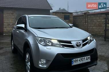 Позашляховик / Кросовер Toyota RAV4 2013 в Роздільній