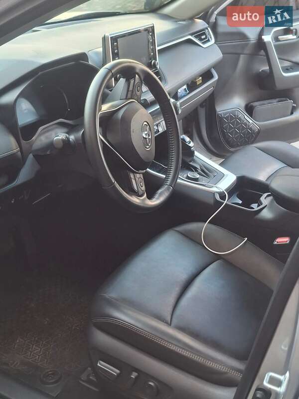 Внедорожник / Кроссовер Toyota RAV4 2021 в Хмельницком фото 8 Внедорожник / Кроссовер Toyota RAV4 2021 в Хмельницком