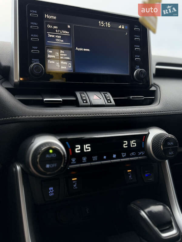 Позашляховик / Кросовер Toyota RAV4 2020 в Києві