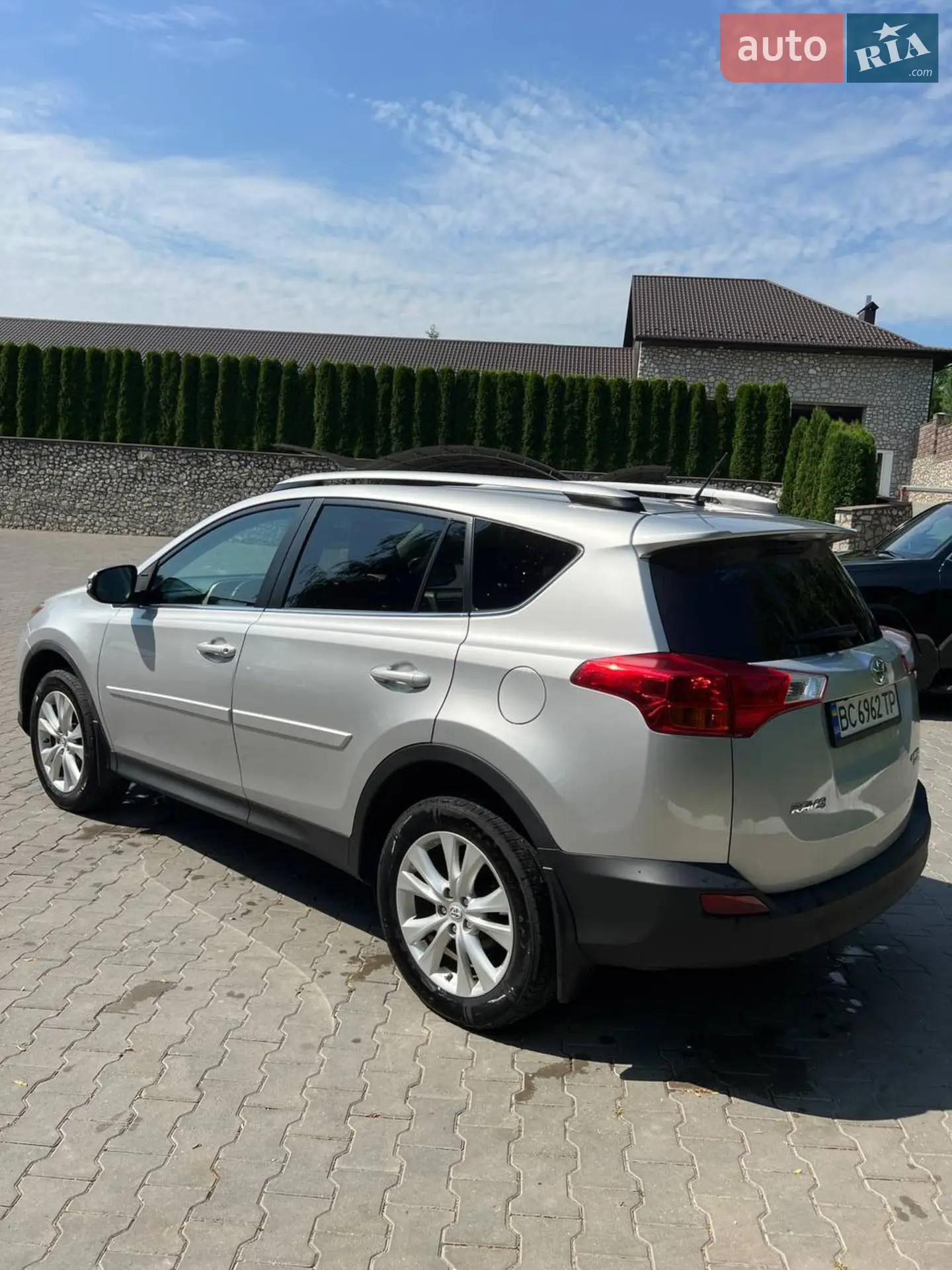 2015 Toyota RAV 4 - мініатюра 16