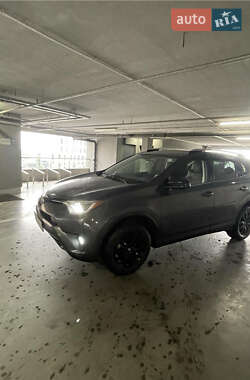 Внедорожник / Кроссовер Toyota RAV4 2016 в Львове