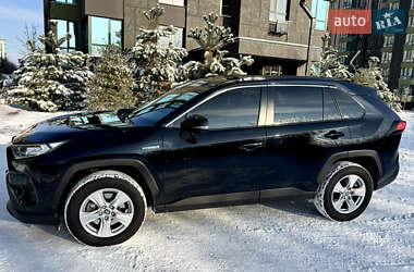 Позашляховик / Кросовер Toyota RAV4 2020 в Києві