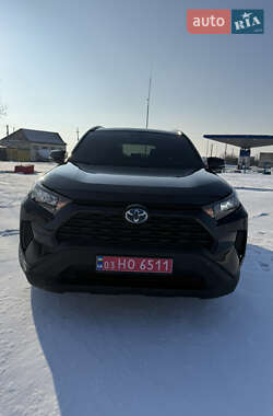 Позашляховик / Кросовер Toyota RAV4 2022 в Гайвороні