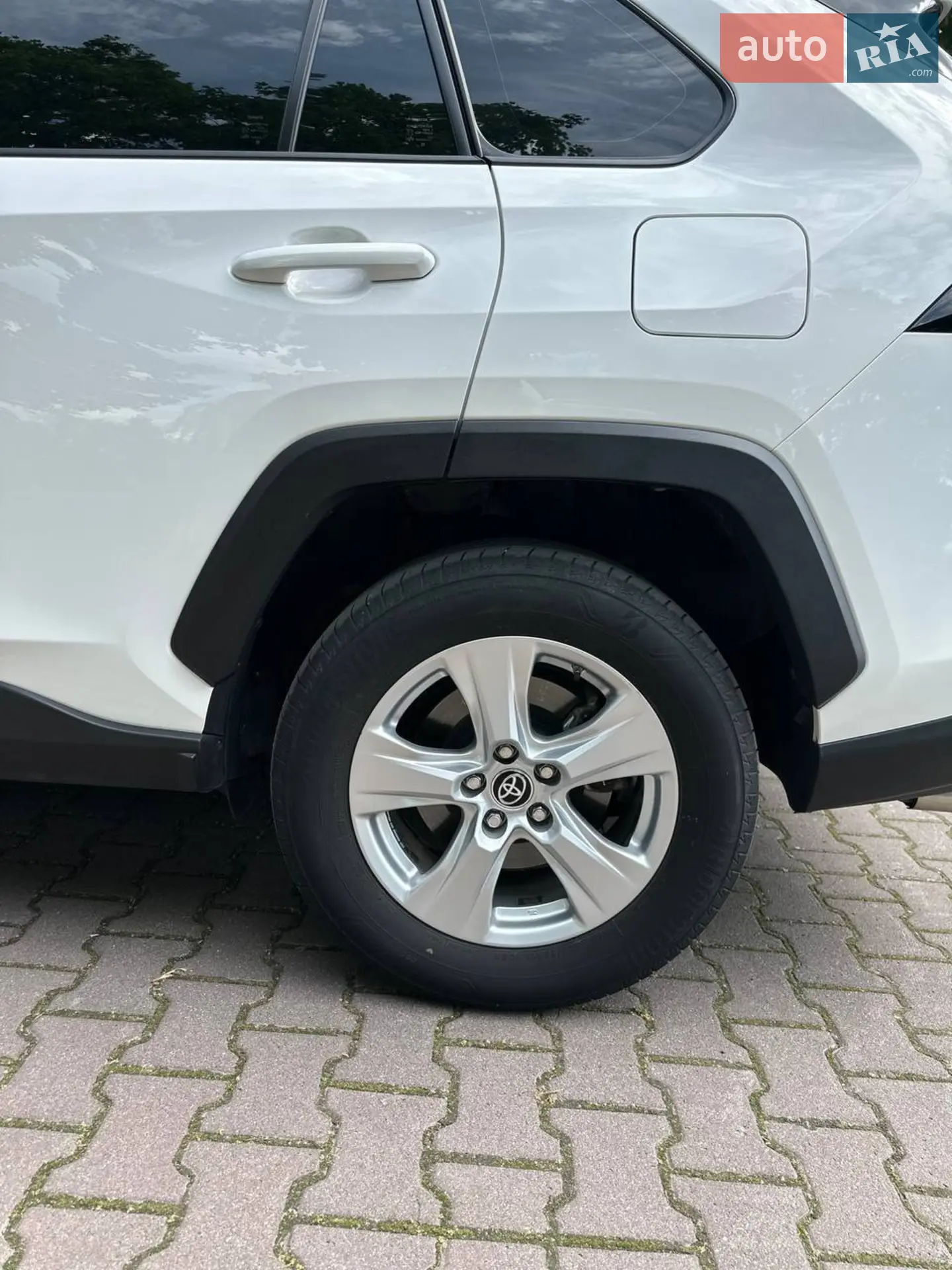 2021 Toyota RAV 4 - мініатюра 8