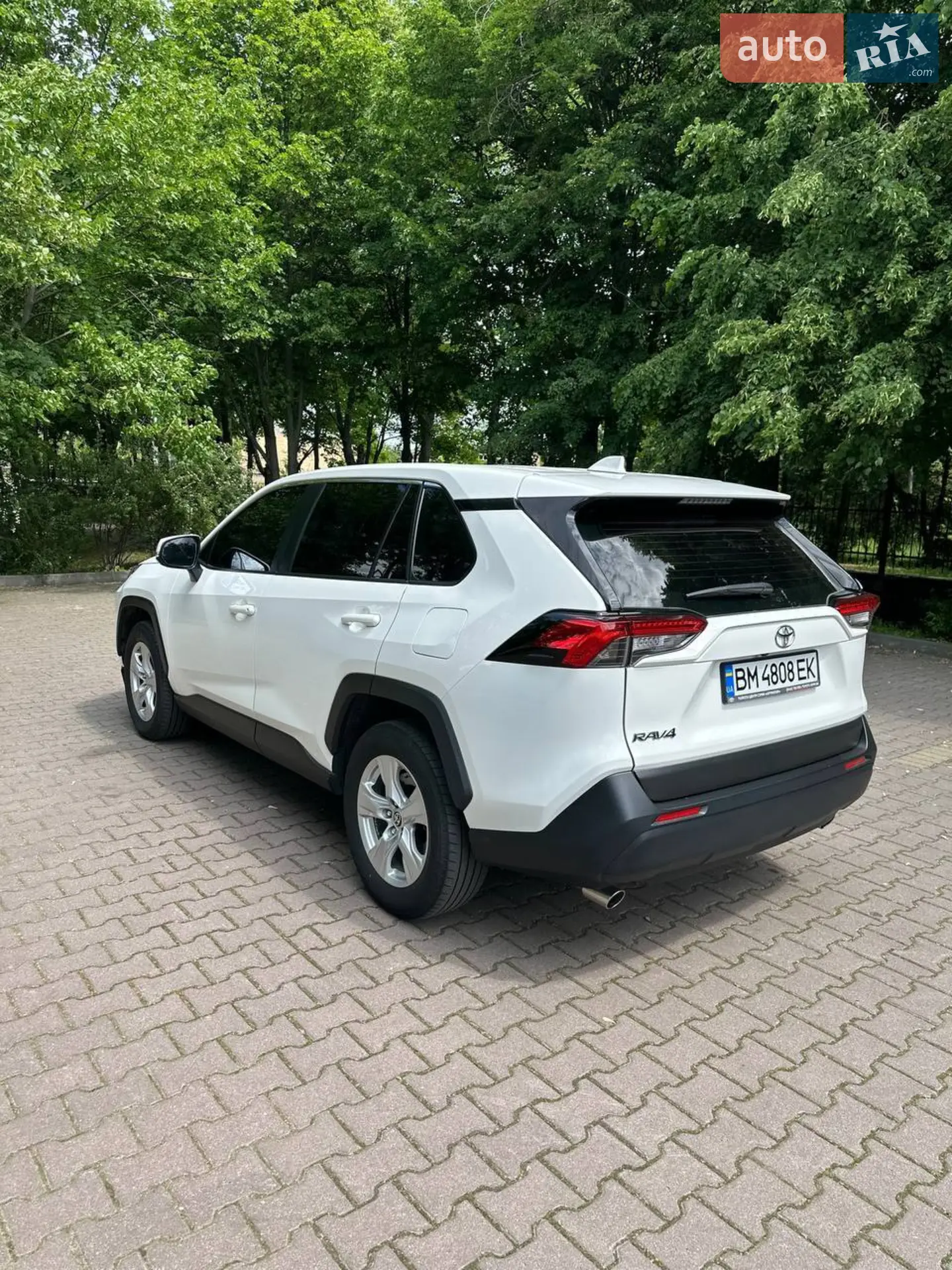 2021 Toyota RAV 4 - мініатюра 10