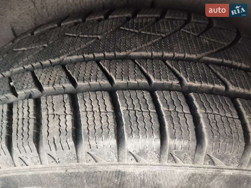 Внедорожник / Кроссовер Toyota RAV4 2013 в Одессе фото 5 Внедорожник / Кроссовер Toyota RAV4 2013 в Одессе