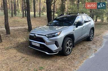 Внедорожник / Кроссовер Toyota RAV4 2024 в Киеве