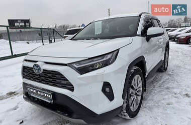 Позашляховик / Кросовер Toyota RAV4 2024 в Києві