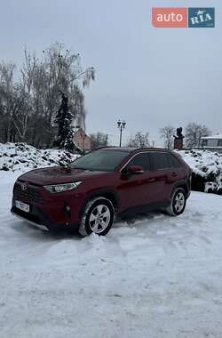 Внедорожник / Кроссовер Toyota RAV4 2019 в Белой Церкви
