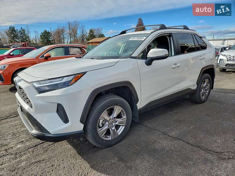 Toyota RAV4 2023