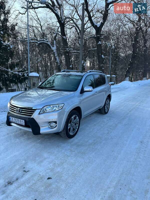 Toyota RAV4 2010