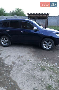 Позашляховик / Кросовер Toyota RAV4 2007 в Хусті