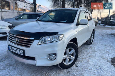 Внедорожник / Кроссовер Toyota RAV4 2010 в Полтаве