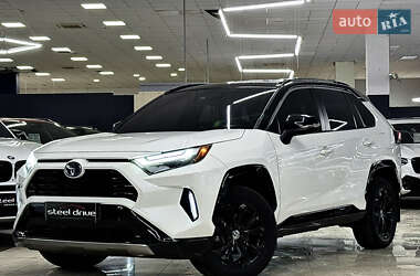 Позашляховик / Кросовер Toyota RAV4 2022 в Миколаєві