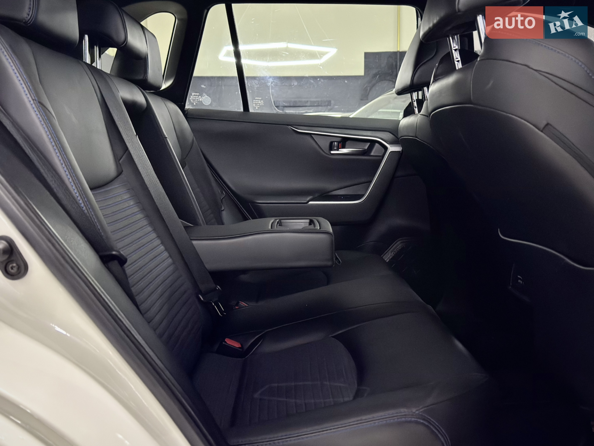 2022 Toyota RAV 4 - мініатюра 16
