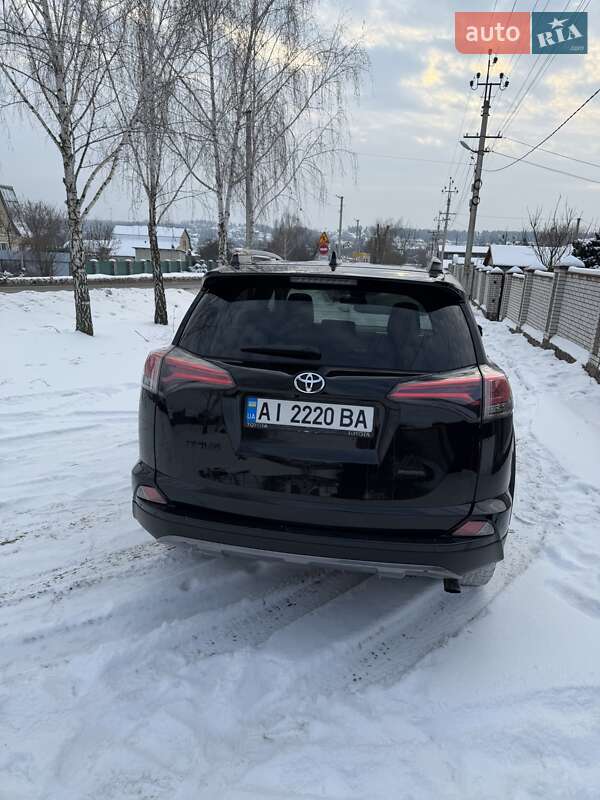 Внедорожник / Кроссовер Toyota RAV4 2018 в Василькове