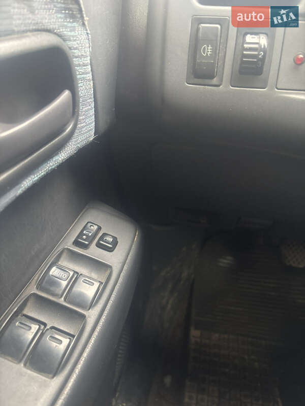 Внедорожник / Кроссовер Toyota RAV4 1998 в Новой Ушице фото 11 Внедорожник / Кроссовер Toyota RAV4 1998 в Новой Ушице