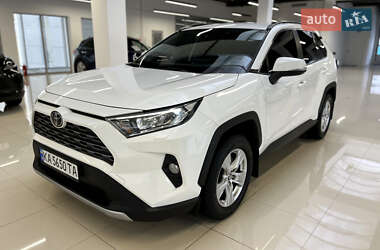 Внедорожник / Кроссовер Toyota RAV4 2021 в Хмельницком