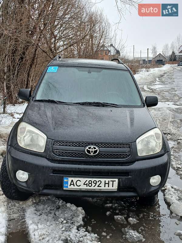 Toyota RAV4 2004