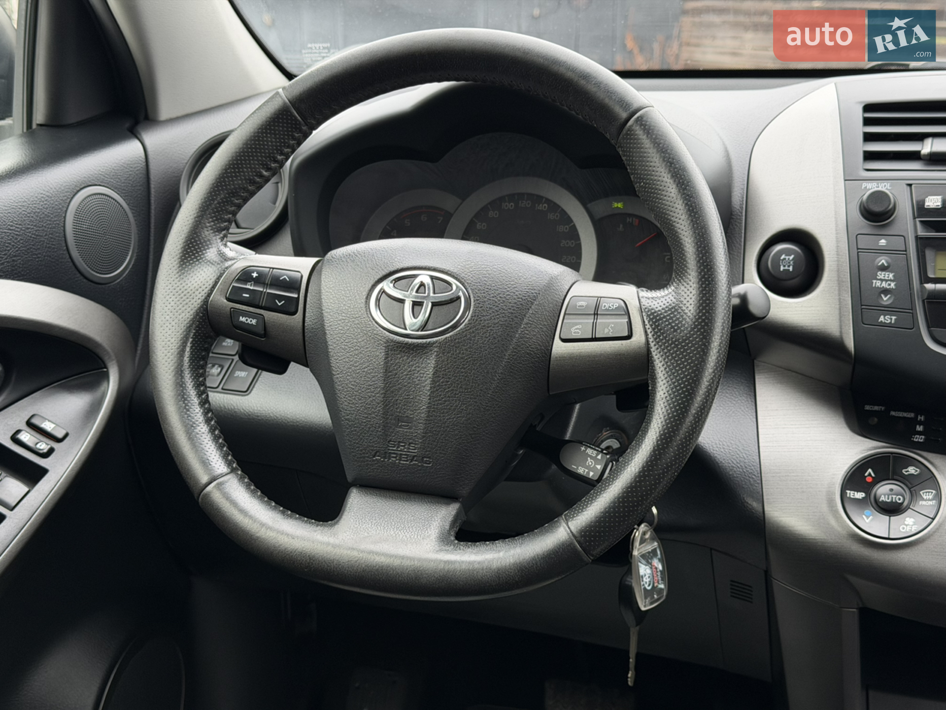 2011 Toyota RAV 4 - мініатюра 30
