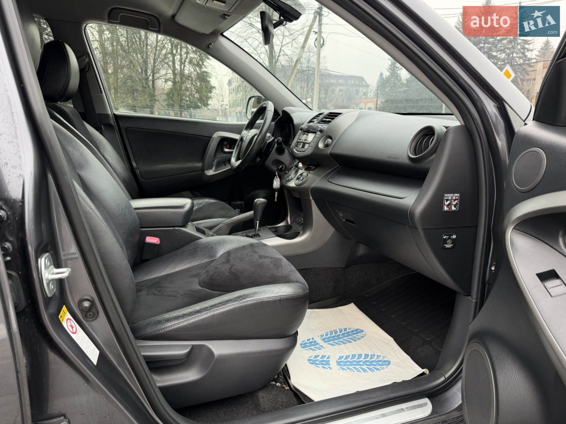 2011 Toyota RAV 4 - мініатюра 33