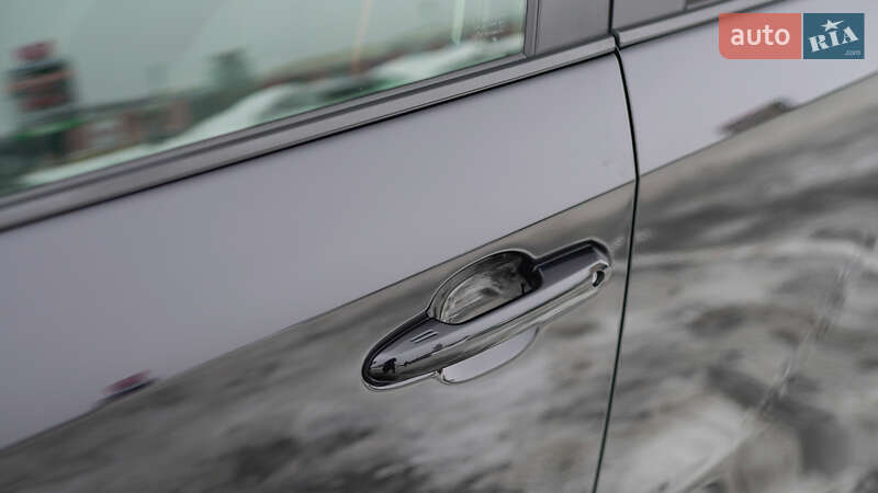 Внедорожник / Кроссовер Toyota RAV4 2024 в Львове