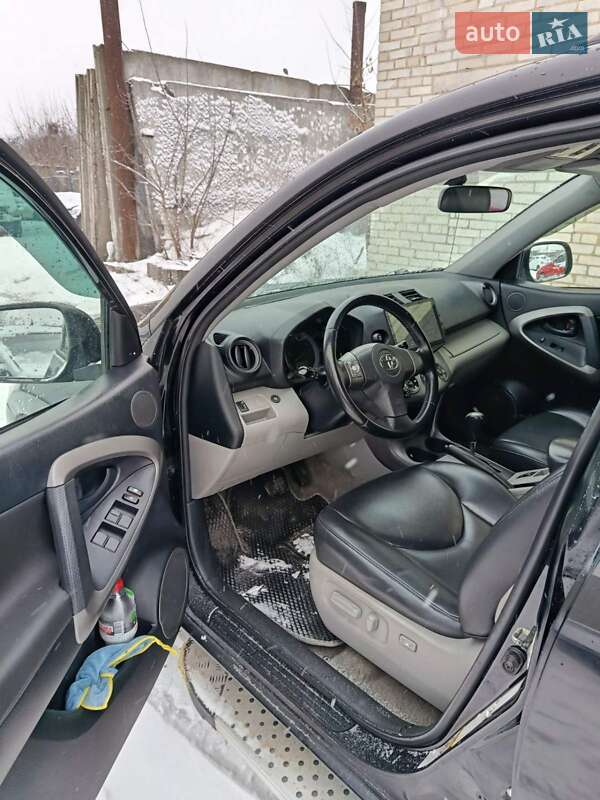 Внедорожник / Кроссовер Toyota RAV4 2006 в Сумах фото 9 Внедорожник / Кроссовер Toyota RAV4 2006 в Сумах