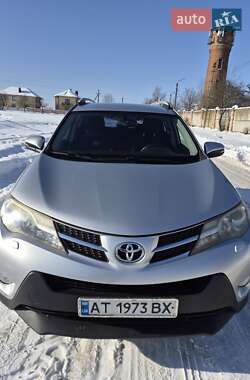 Внедорожник / Кроссовер Toyota RAV4 2013 в Ивано-Франковске