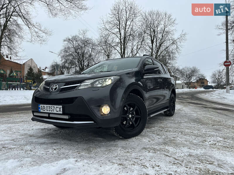 Внедорожник / Кроссовер Toyota RAV4 2014 в Виннице
