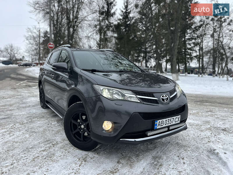 Внедорожник / Кроссовер Toyota RAV4 2014 в Виннице