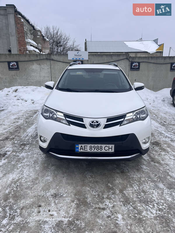 Toyota RAV4 2014