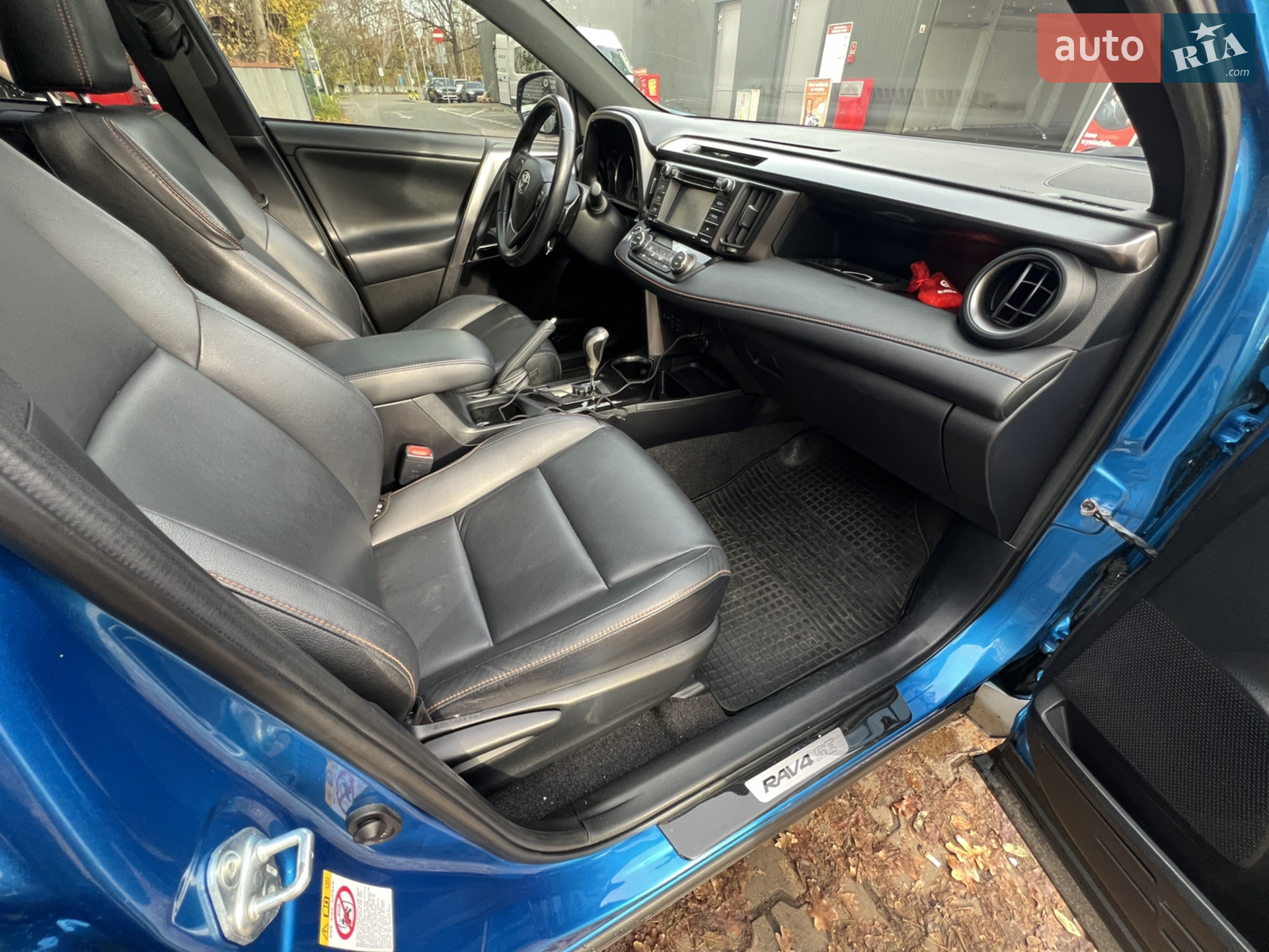 2016 Toyota RAV 4 - мініатюра 11