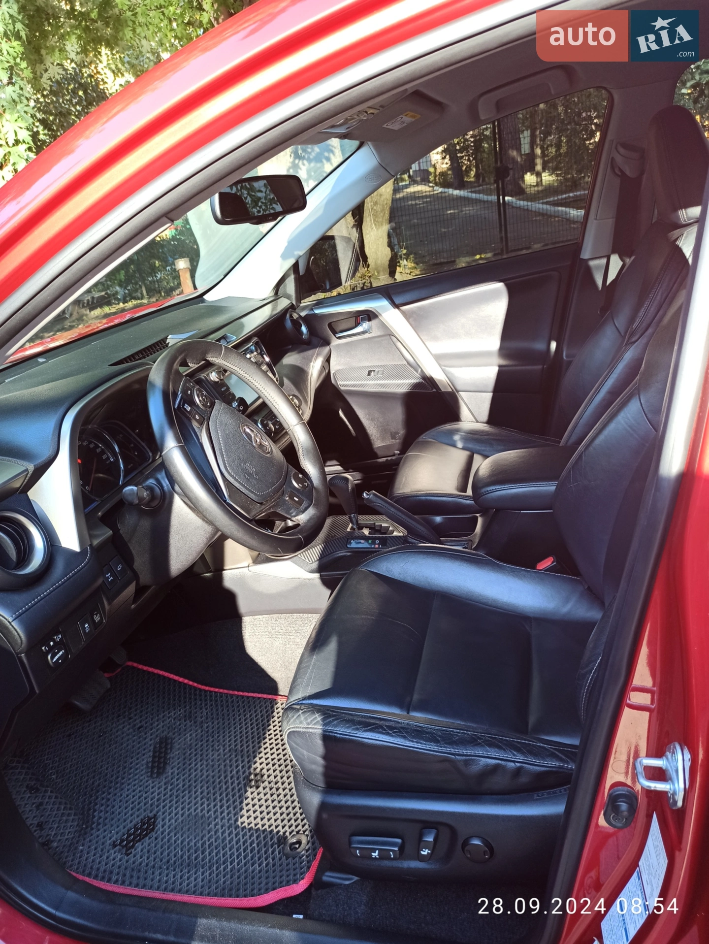 2014 Toyota RAV 4 - мініатюра 17