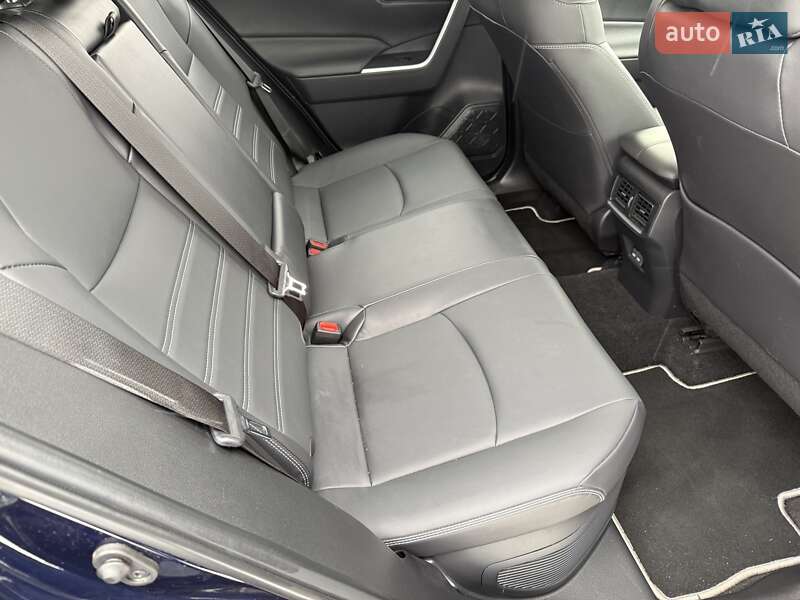 Внедорожник / Кроссовер Toyota RAV4 2023 в Киеве фото 18 Внедорожник / Кроссовер Toyota RAV4 2023 в Киеве