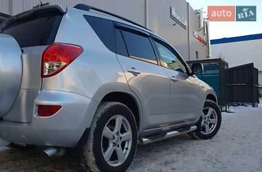 Позашляховик / Кросовер Toyota RAV4 2007 в Києві