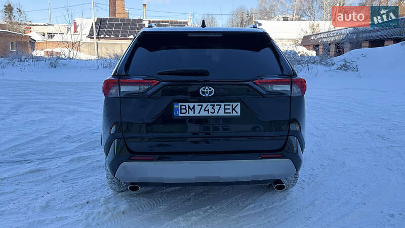 Внедорожник / Кроссовер Toyota RAV4 2022 в Киеве