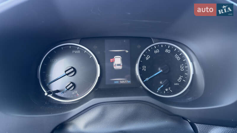 Внедорожник / Кроссовер Toyota RAV4 2022 в Киеве