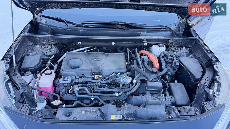Внедорожник / Кроссовер Toyota RAV4 2022 в Киеве