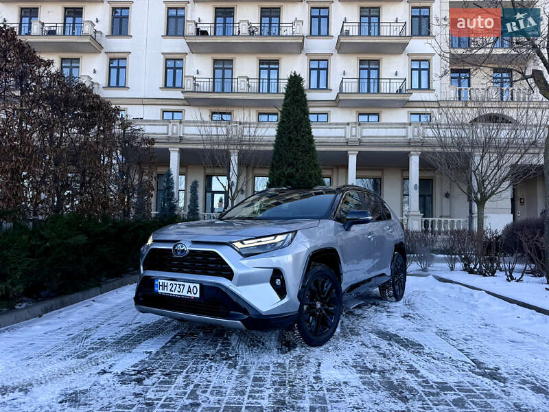 Внедорожник / Кроссовер Toyota RAV4 2023 в Одессе фото 2 Внедорожник / Кроссовер Toyota RAV4 2023 в Одессе