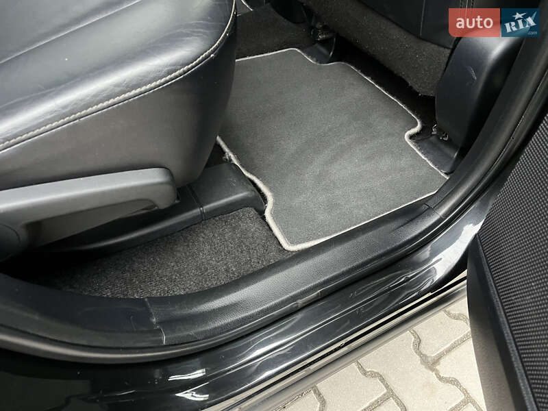 Внедорожник / Кроссовер Toyota RAV4 2013 в Виннице фото 41 Внедорожник / Кроссовер Toyota RAV4 2013 в Виннице