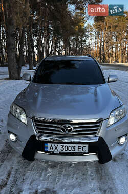 Внедорожник / Кроссовер Toyota RAV4 2010 в Харькове