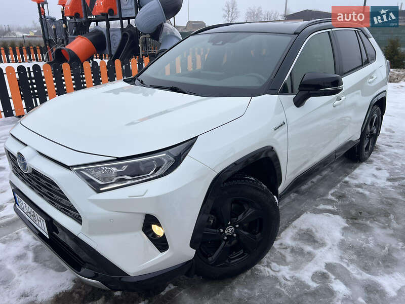Внедорожник / Кроссовер Toyota RAV4 2020 в Киеве фото 14 Внедорожник / Кроссовер Toyota RAV4 2020 в Киеве