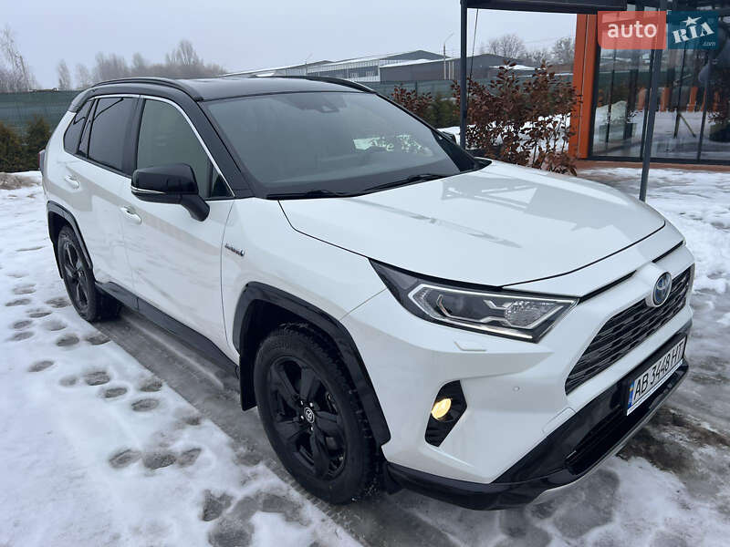 Внедорожник / Кроссовер Toyota RAV4 2020 в Киеве фото 16 Внедорожник / Кроссовер Toyota RAV4 2020 в Киеве