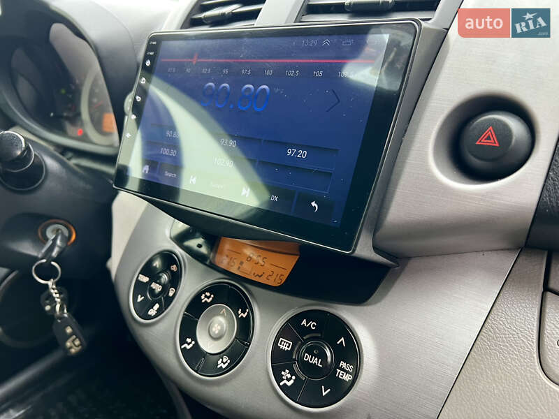 Позашляховик / Кросовер Toyota RAV4 2006 в Білгороді-Дністровському фото 15 Позашляховик / Кросовер Toyota RAV4 2006 в Білгороді-Дністровському