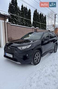 Позашляховик / Кросовер Toyota RAV4 2023 в Києві