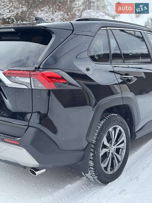 Внедорожник / Кроссовер Toyota RAV4 2023 в Киеве фото 11 Внедорожник / Кроссовер Toyota RAV4 2023 в Киеве