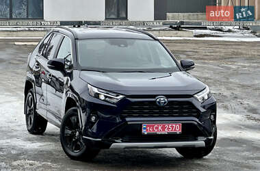 Позашляховик / Кросовер Toyota RAV4 2024 в Тульчині