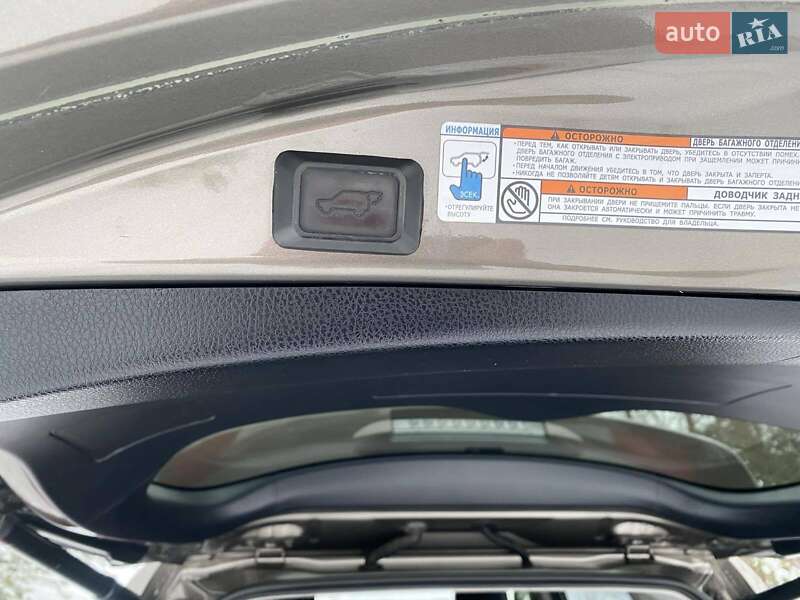 Внедорожник / Кроссовер Toyota RAV4 2013 в Житомире